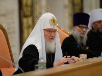 Святейший Патриарх Кирилл: Надо дать мирянам максимальную возможность реализовывать себя на поприще катехизации